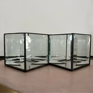Beautiful Beveled Glass Square Candleholders (set of 2)